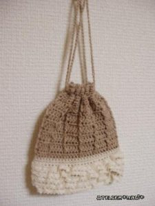編み図 編みこみレースの巾着ポーチ かぎ針編みの無料編み図 Atelier Mati