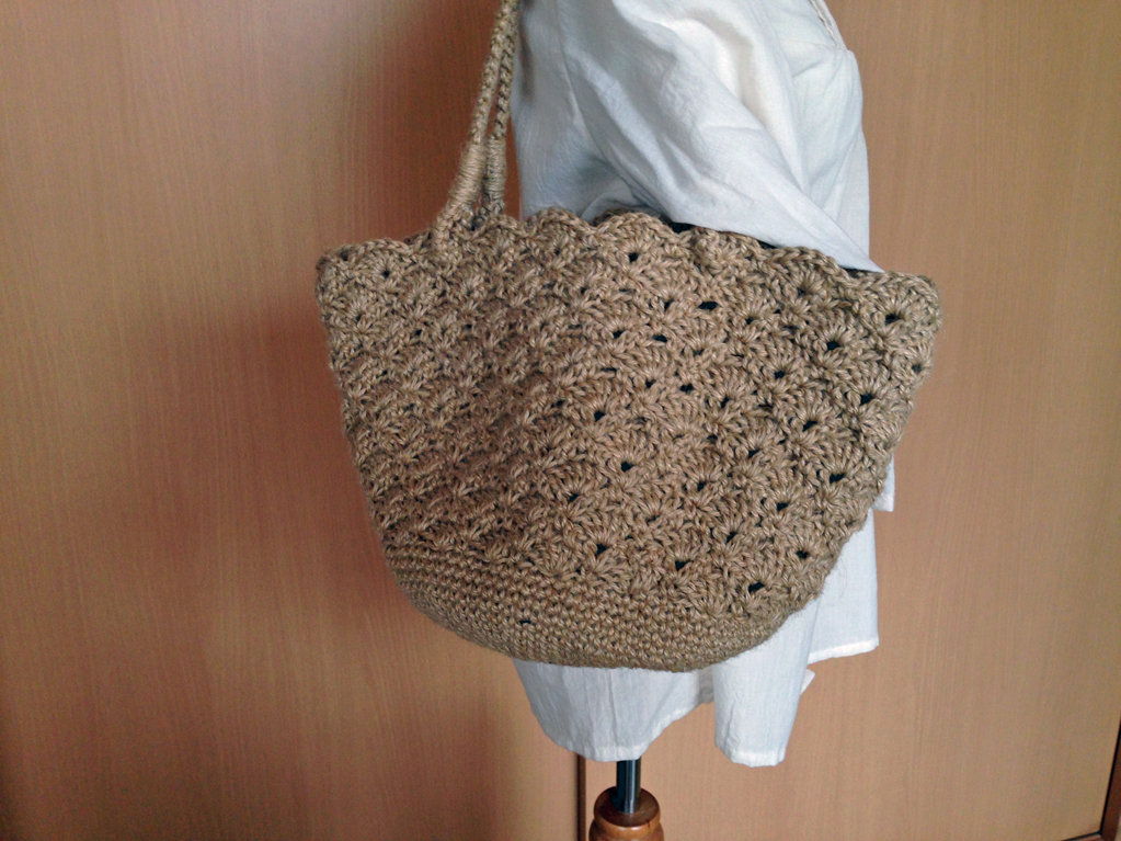 編み図 麻ひもの松編みマルシェバッグ かぎ針編みの無料編み図 Atelier Mati