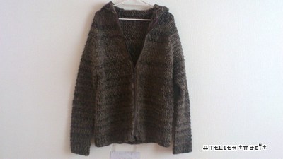 編み図 引き上げ編みのパーカカーディガン かぎ針編みの無料編み図 Atelier Mati