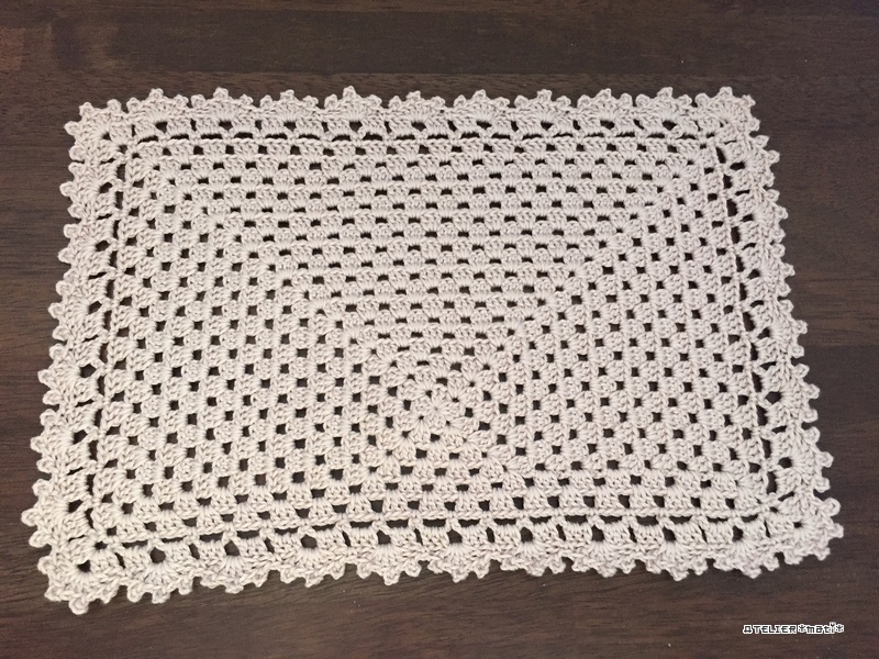 編み図 長方形のグラニースクエアマット かぎ針編みの無料編み図 Atelier Mati