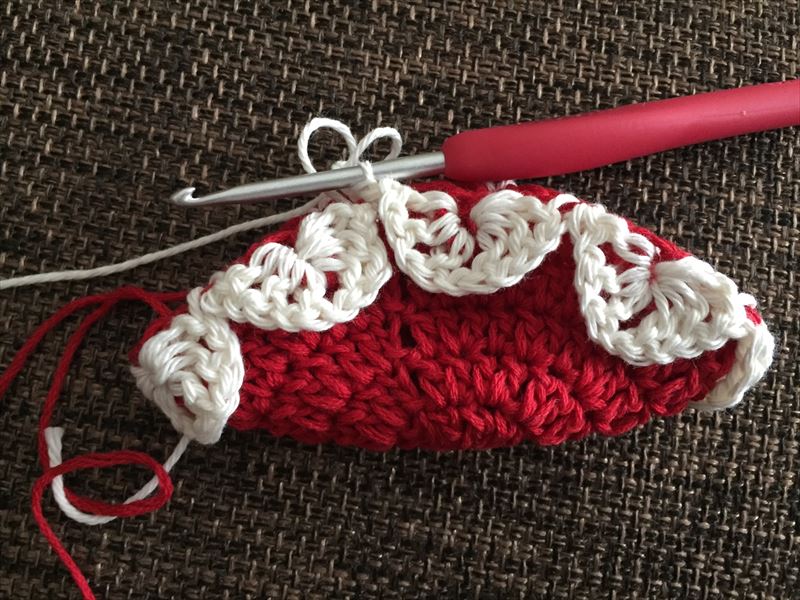 編み図 クロコダイルステッチのフリフリ巾着 かぎ針編みの無料編み図 Atelier Mati