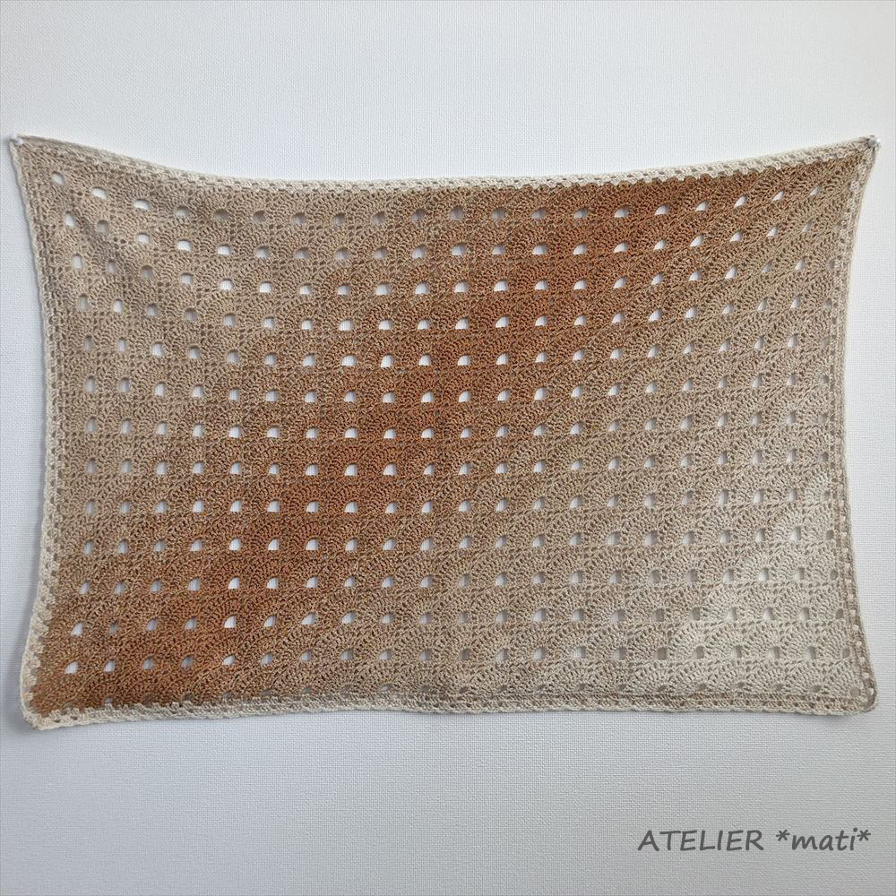 無料編み図 斜めバイラス模様のブランケット 写真解説付き かぎ針編みの無料編み図 Atelier Mati
